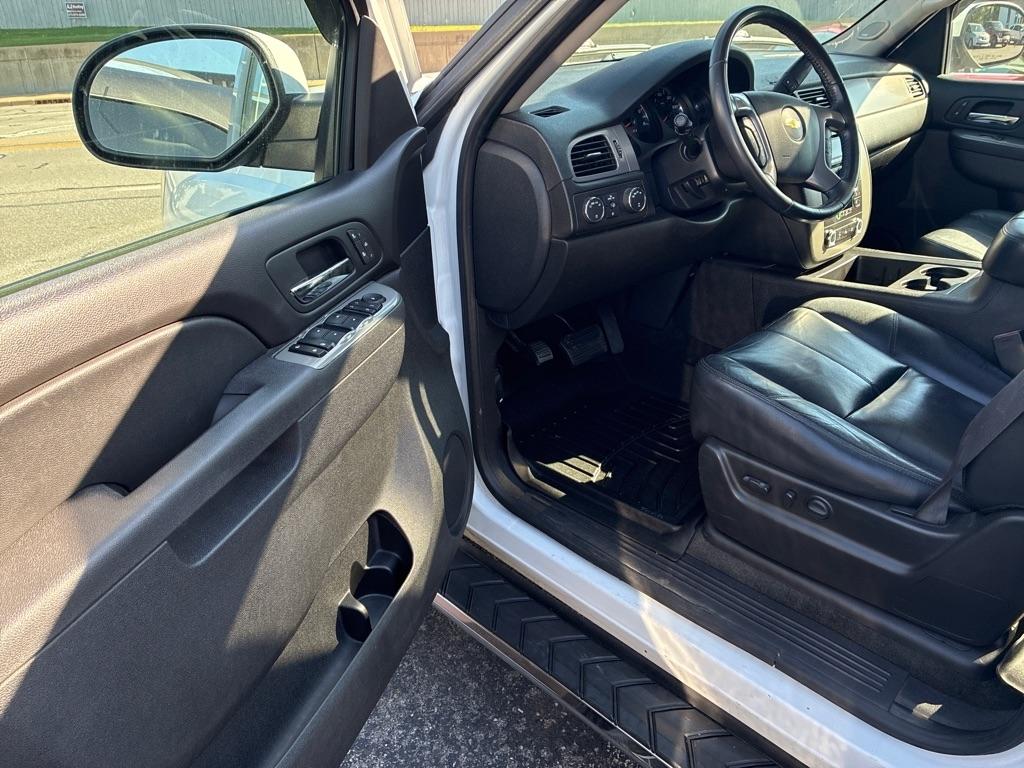 Chevrolet Tahoe  2011