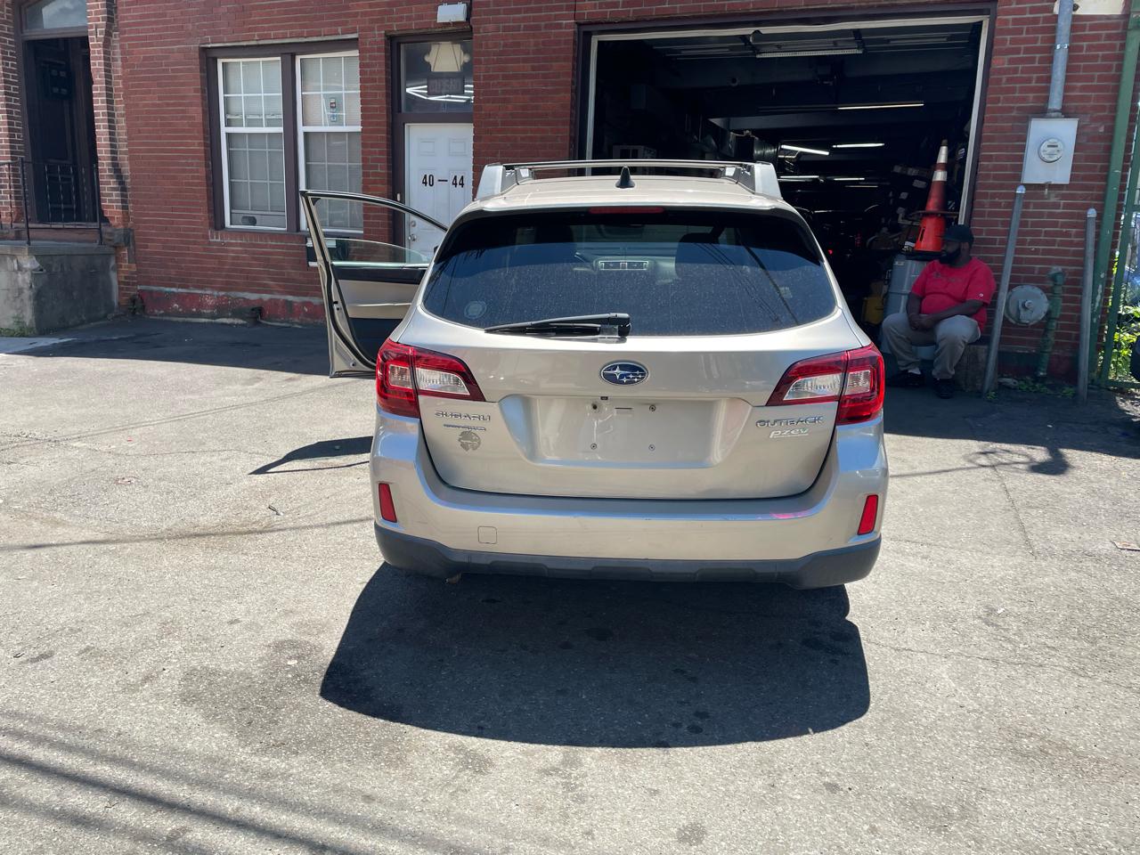 Subaru Outback 2.5i Limited 2016