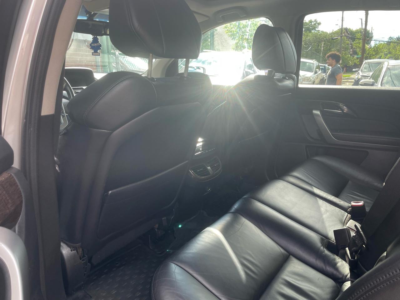 Acura MDX 6-Spd AT w/Tech Package 2013