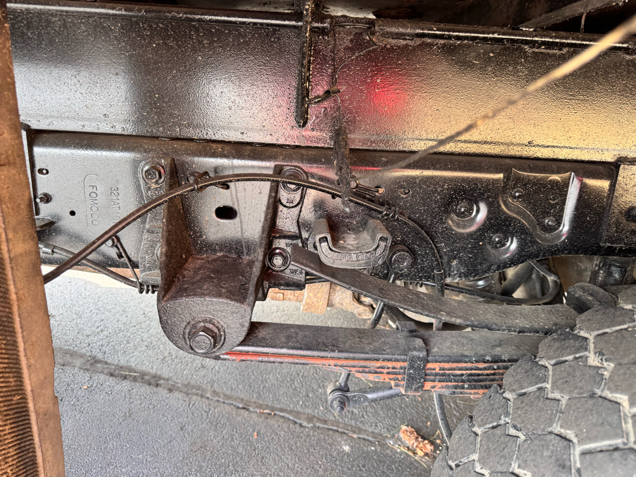 Ford Super Duty F-550 DRW 4WD Reg Cab 141" WB 60" CA XL 2009