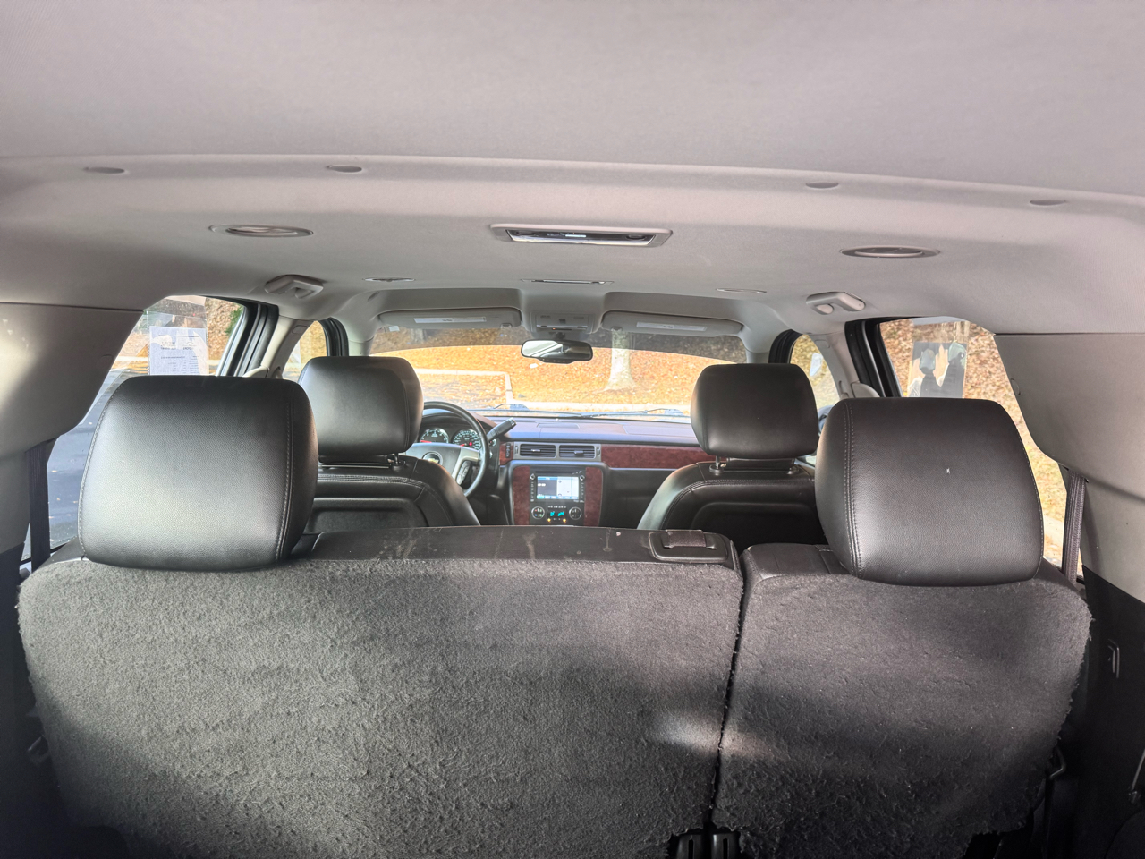 Chevrolet Suburban 4WD 4dr 1500 LTZ 2013 Chevrolet Suburban 4WD 4dr 1500 LTZ 2013