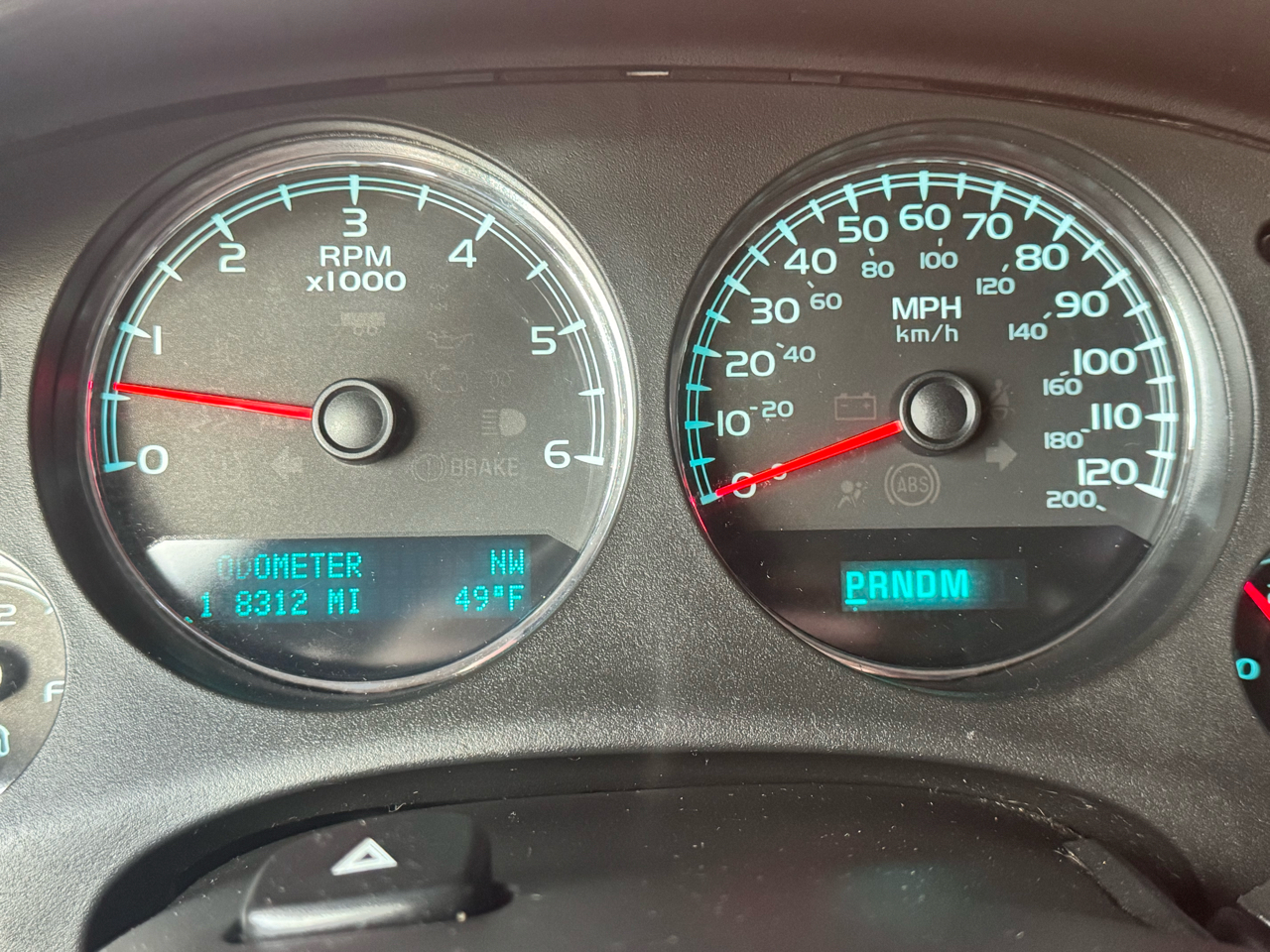 Chevrolet Suburban 4WD 4dr 1500 LTZ 2013 Chevrolet Suburban 4WD 4dr 1500 LTZ 2013