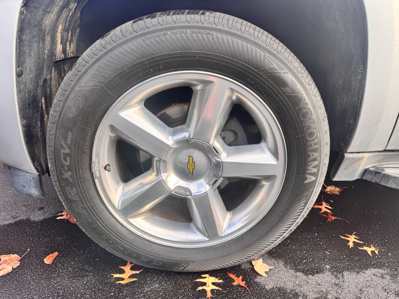 Chevrolet Suburban 4WD 4dr 1500 LTZ 2013 Chevrolet Suburban 4WD 4dr 1500 LTZ 2013