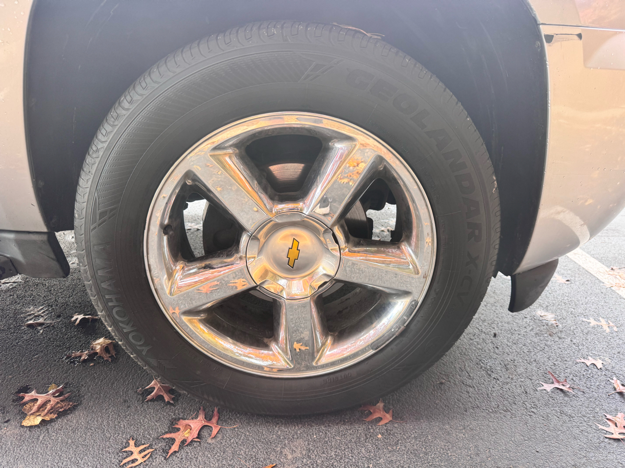 Chevrolet Suburban 4WD 4dr 1500 LTZ 2013 Chevrolet Suburban 4WD 4dr 1500 LTZ 2013