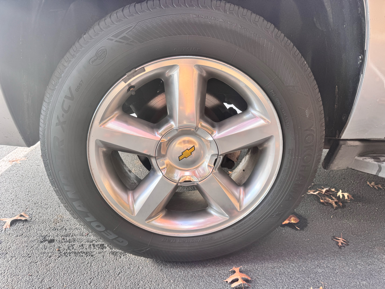 Chevrolet Suburban 4WD 4dr 1500 LTZ 2013 Chevrolet Suburban 4WD 4dr 1500 LTZ 2013