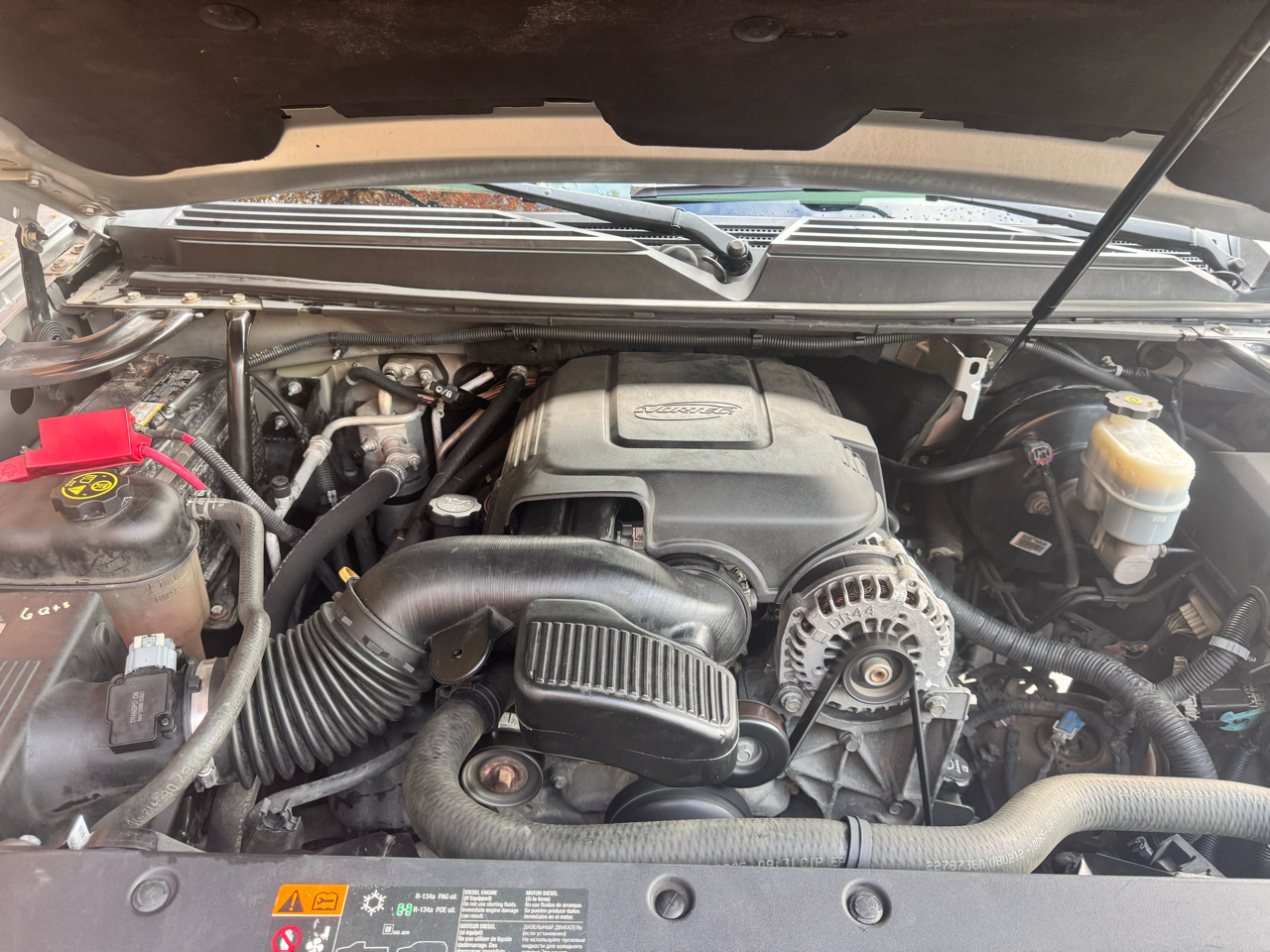 Chevrolet Suburban 4WD 4dr 1500 LTZ 2013 Chevrolet Suburban 4WD 4dr 1500 LTZ 2013