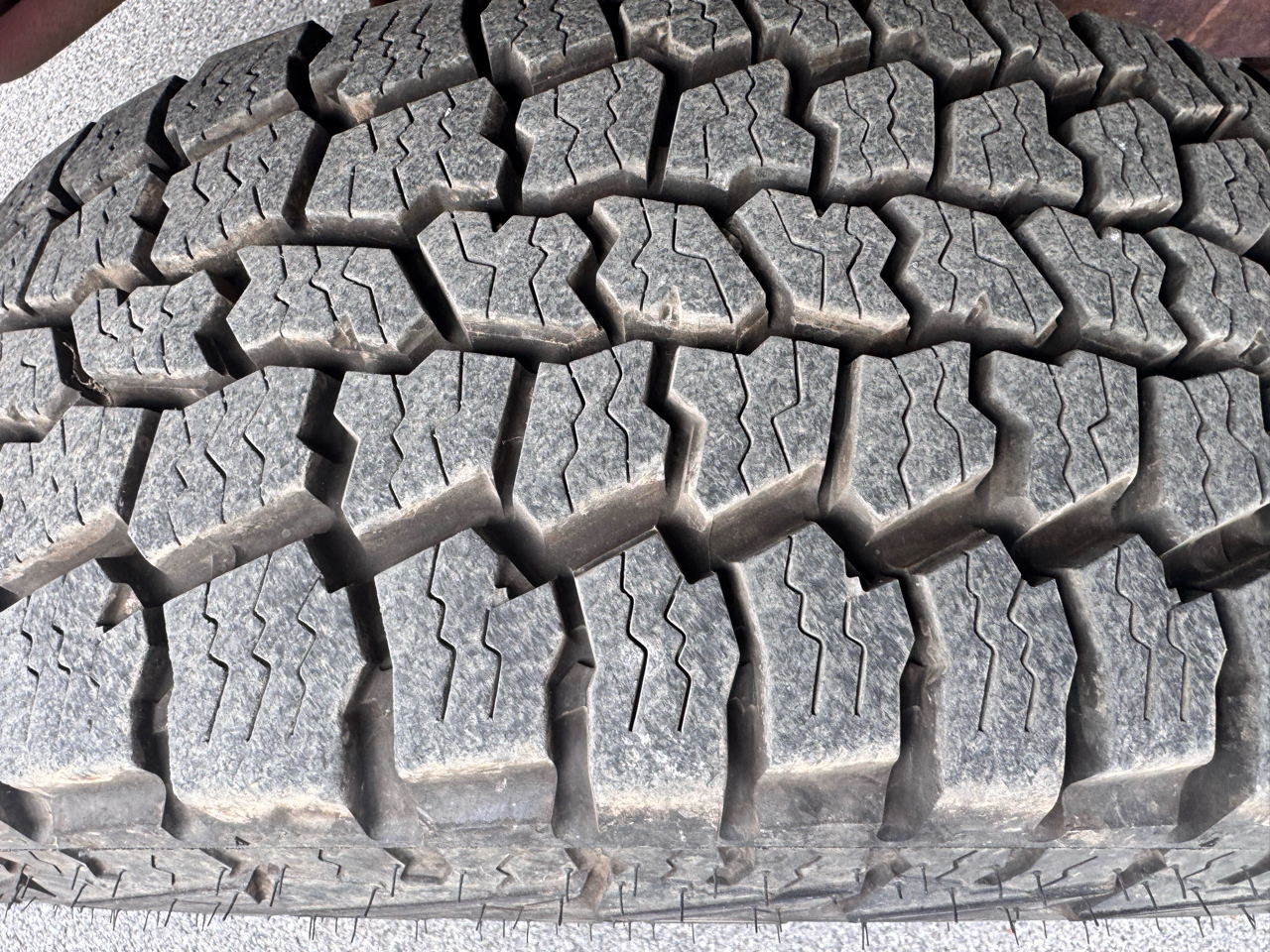 Dodge Ram 2500 4dr Quad Cab 140.5 4WD Laramie 2006