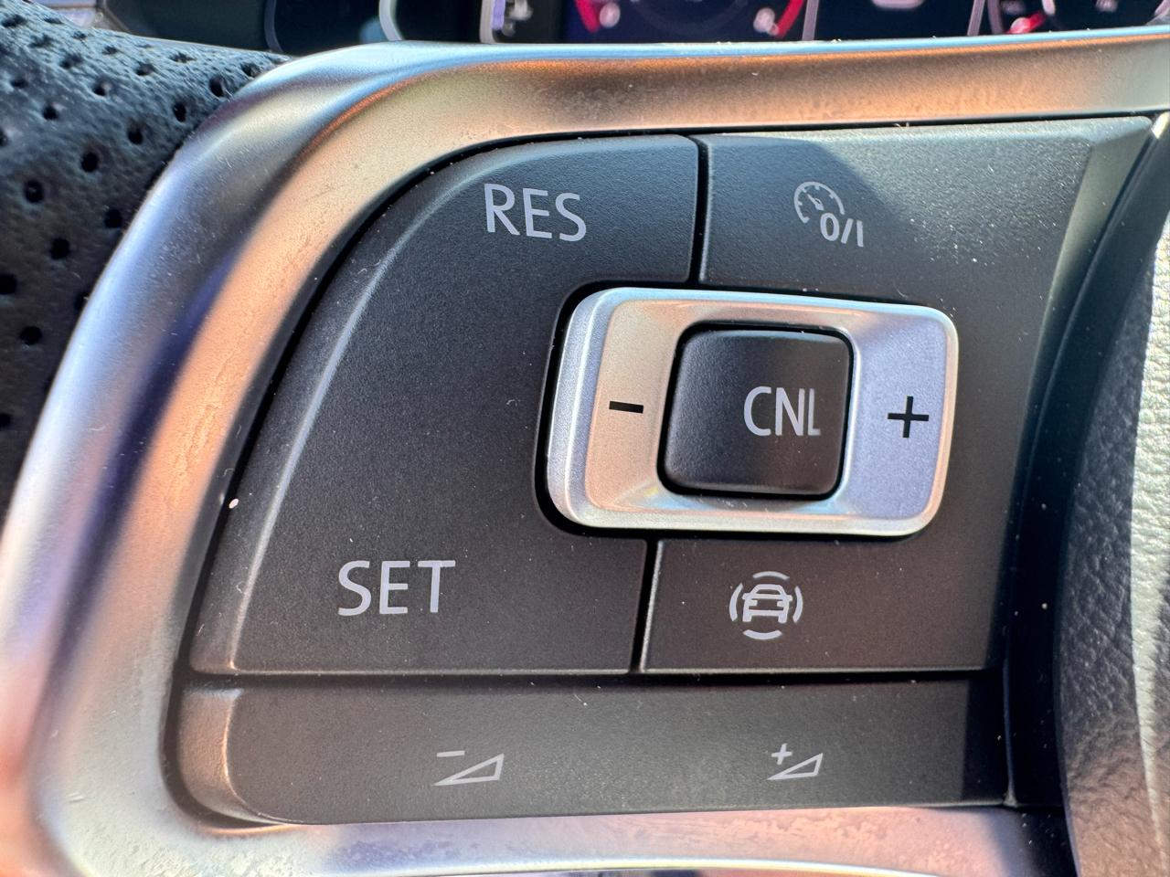 Volkswagen Jetta GLI Autobahn DSG 2019