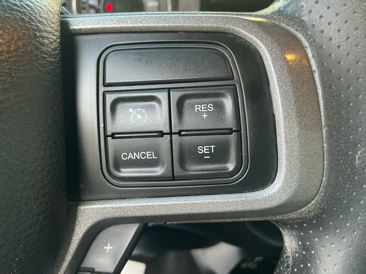 RAM 3500 Chassis Cab Tradesman 4WD Crew Cab 60" CA 172.4" WB 2019