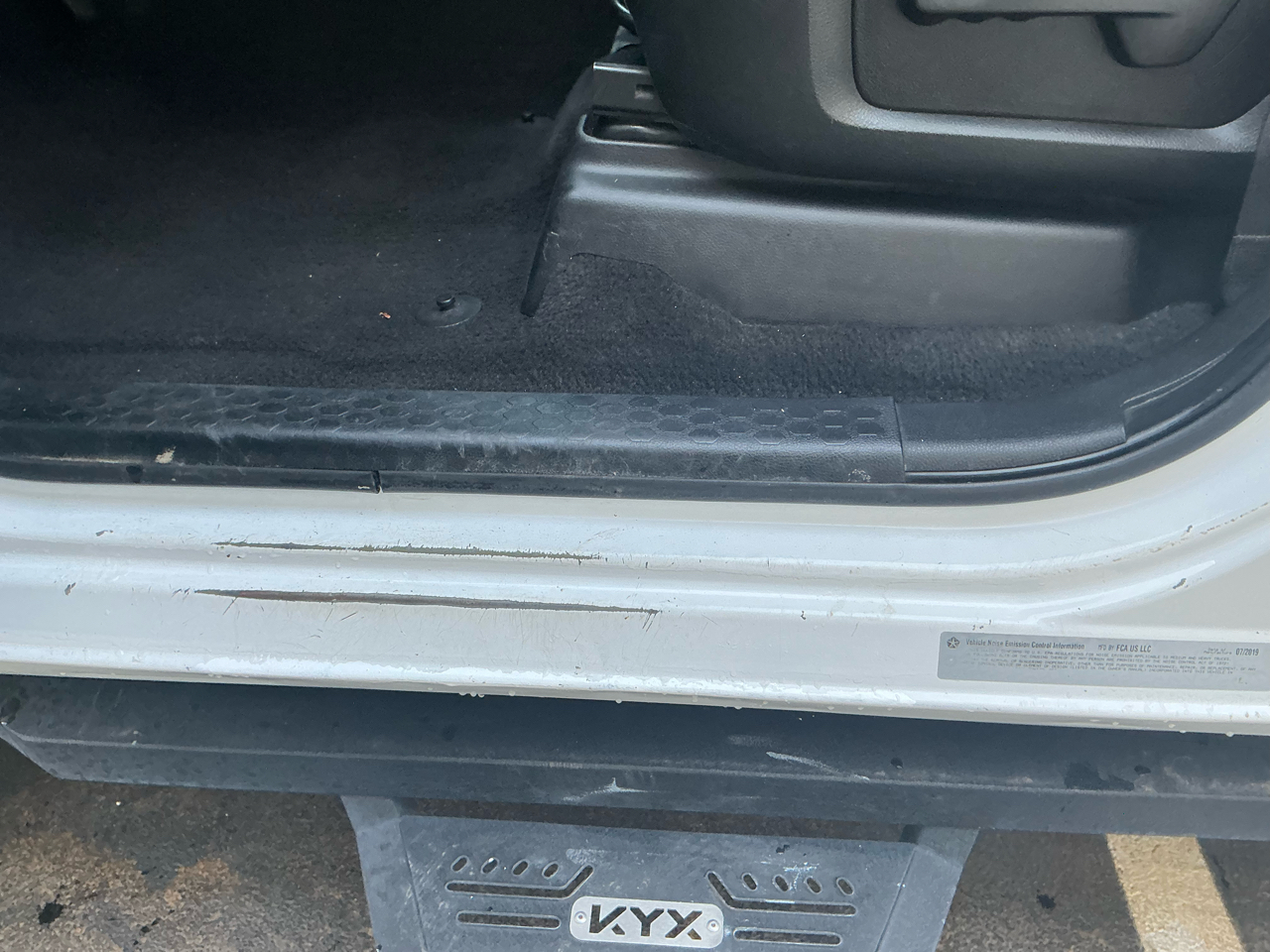 RAM 3500 Chassis Cab Tradesman 4WD Crew Cab 60" CA 172.4" WB 2019