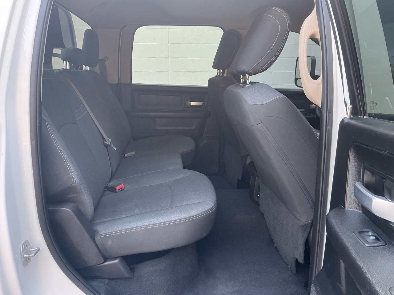 RAM 3500 Chassis Cab Tradesman 4WD Crew Cab 60" CA 172.4" WB 2019