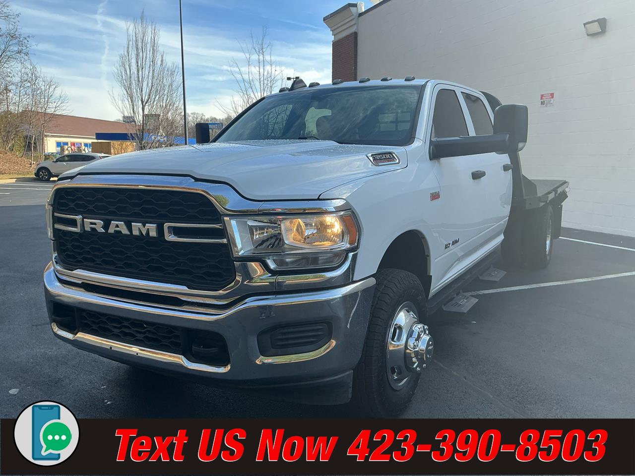 2019 RAM 3500 Chassis Cab Tradesman 4WD Crew Cab 60" CA 172.4" WB