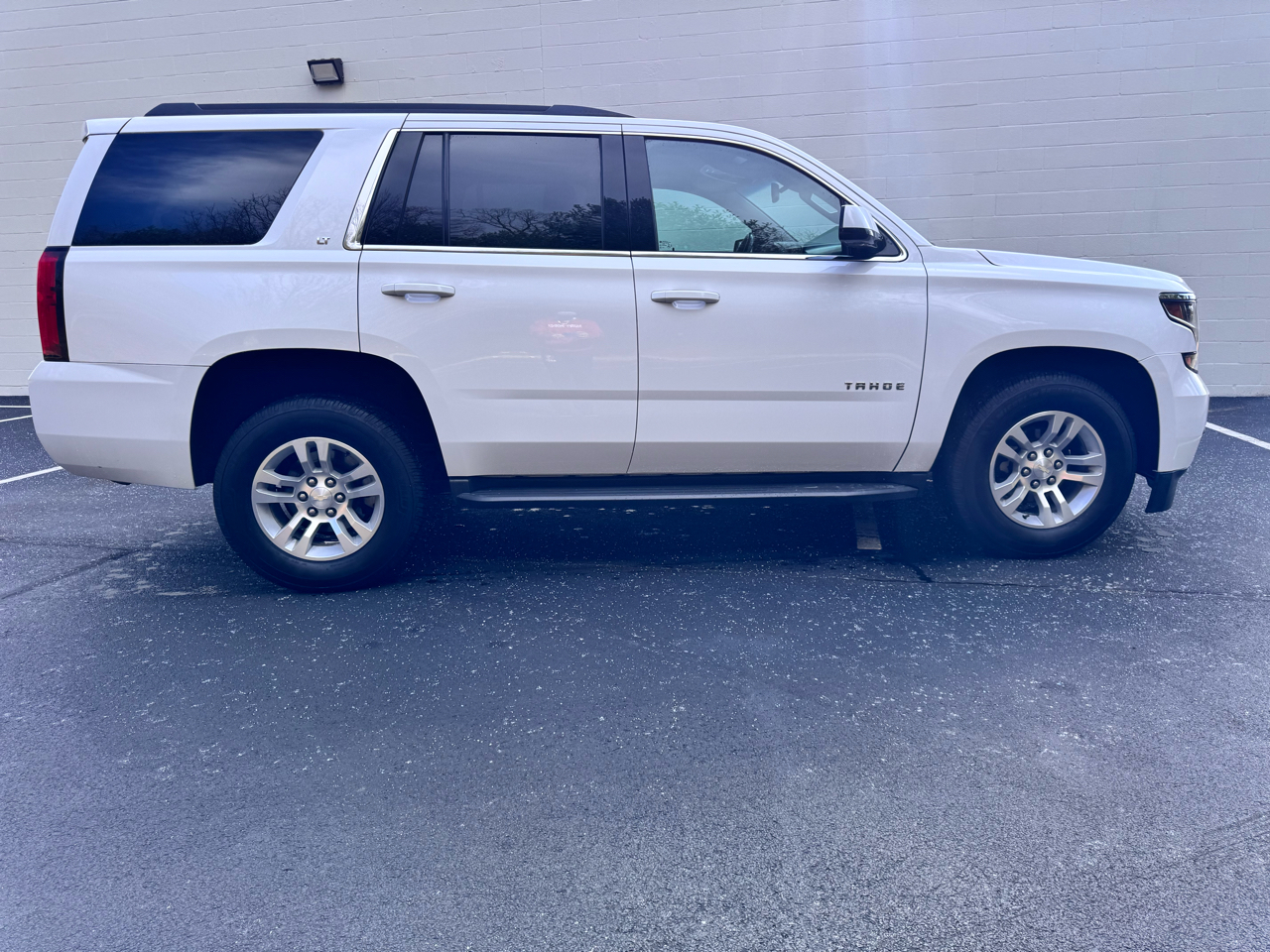 Chevrolet Tahoe 4WD 4dr LT 2020