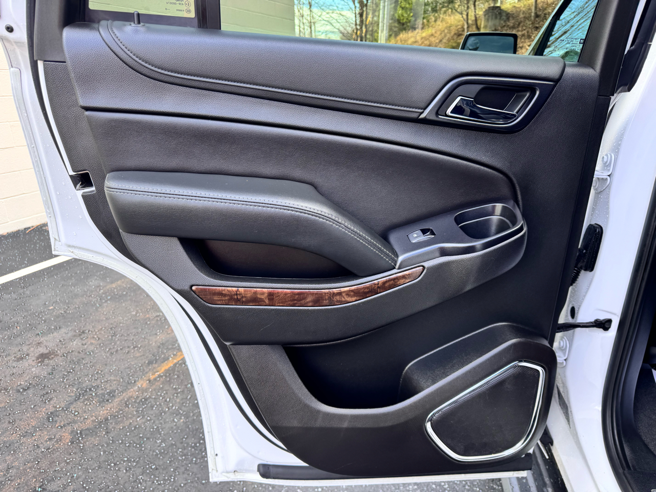 Chevrolet Tahoe 4WD 4dr LT 2020