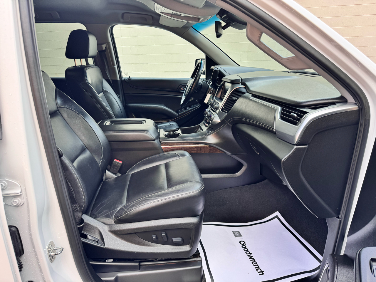 Chevrolet Tahoe 4WD 4dr LT 2020