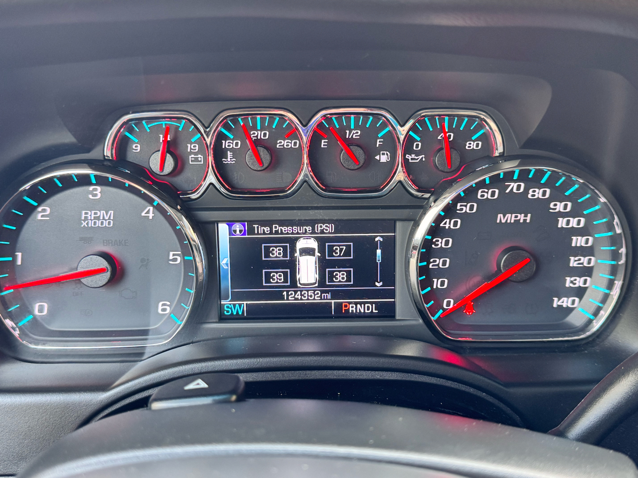 Chevrolet Tahoe 4WD 4dr LT 2020