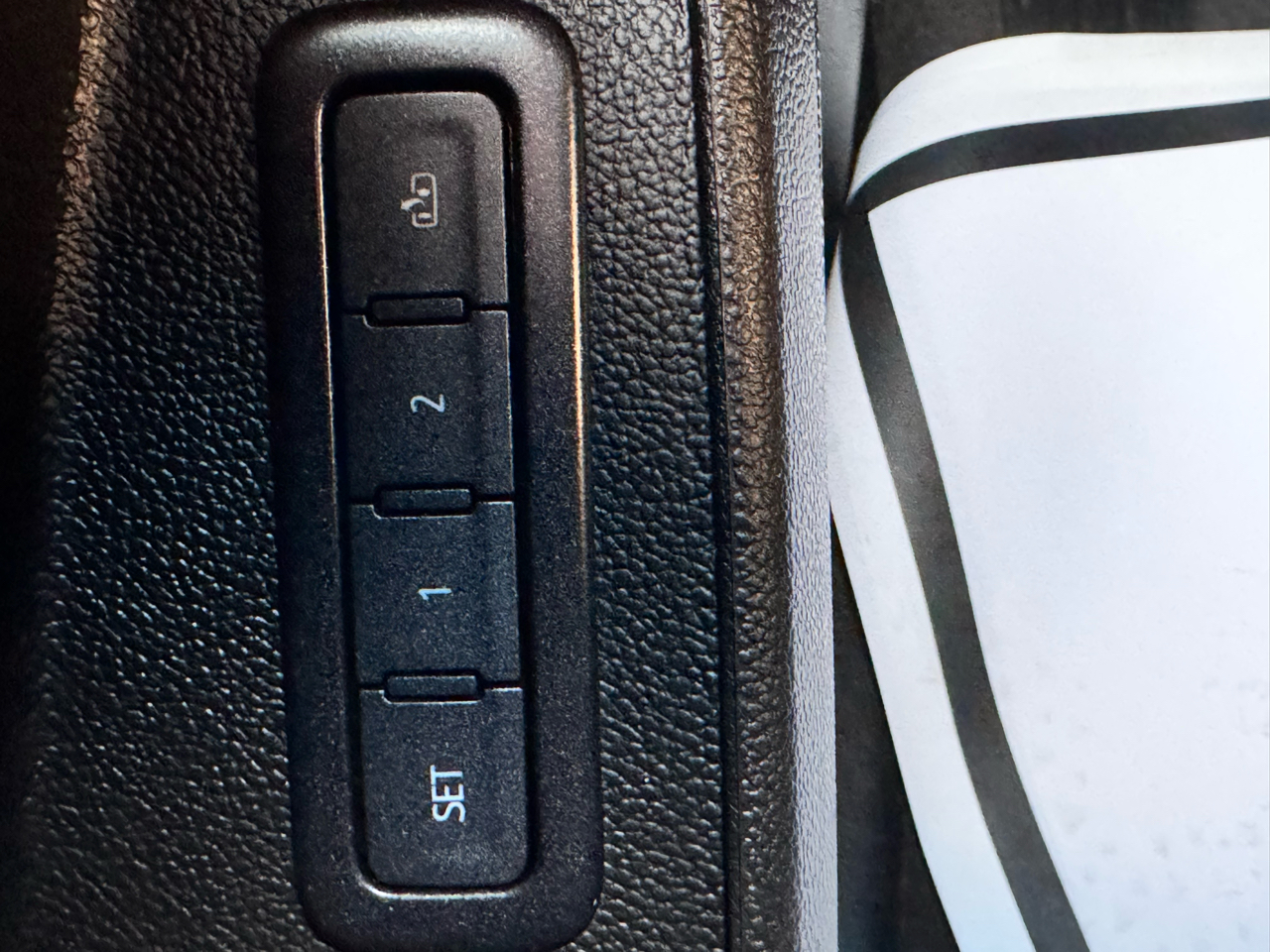 Chevrolet Tahoe 4WD 4dr LT 2020