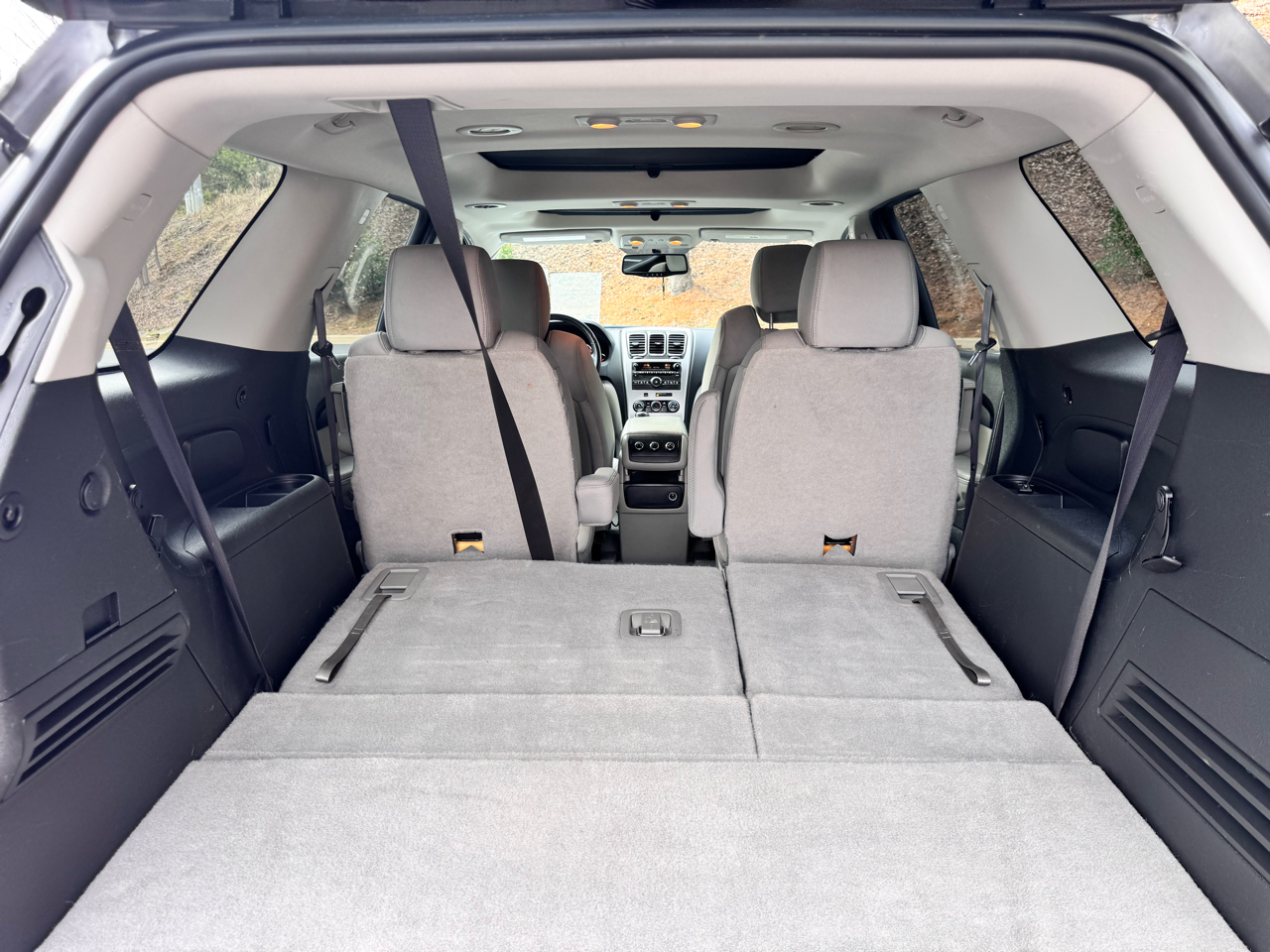 GMC Acadia AWD 4dr SLE 2011