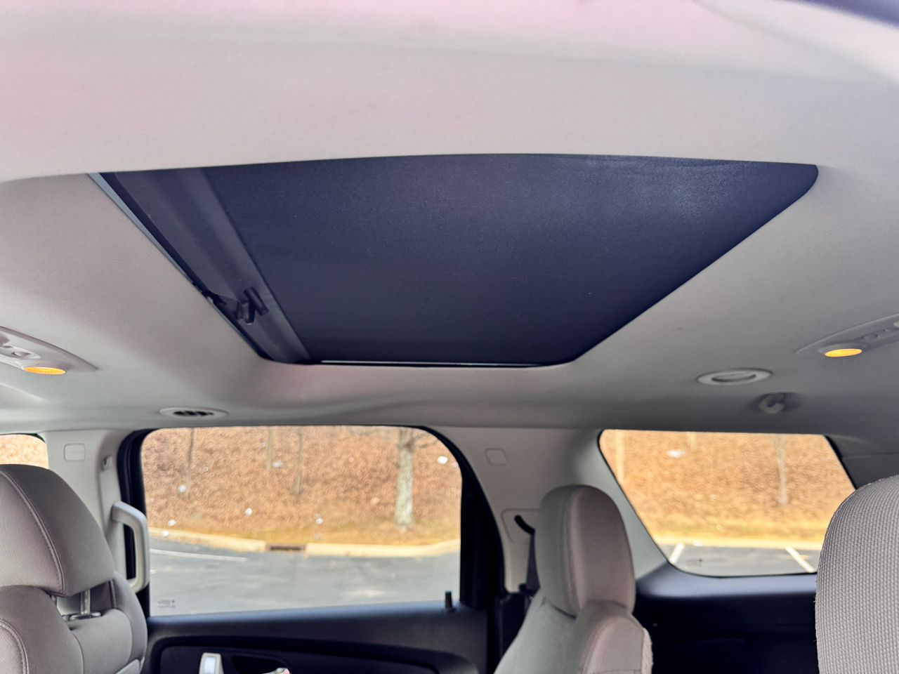 GMC Acadia AWD 4dr SLE 2011