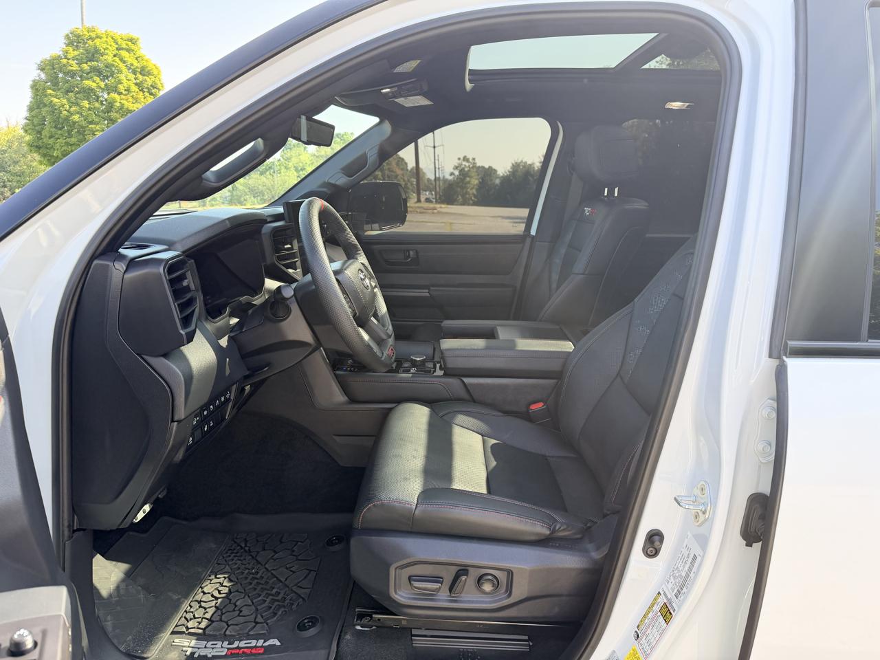 Toyota Sequoia TRD Pro 4D SUV 4WD 2025