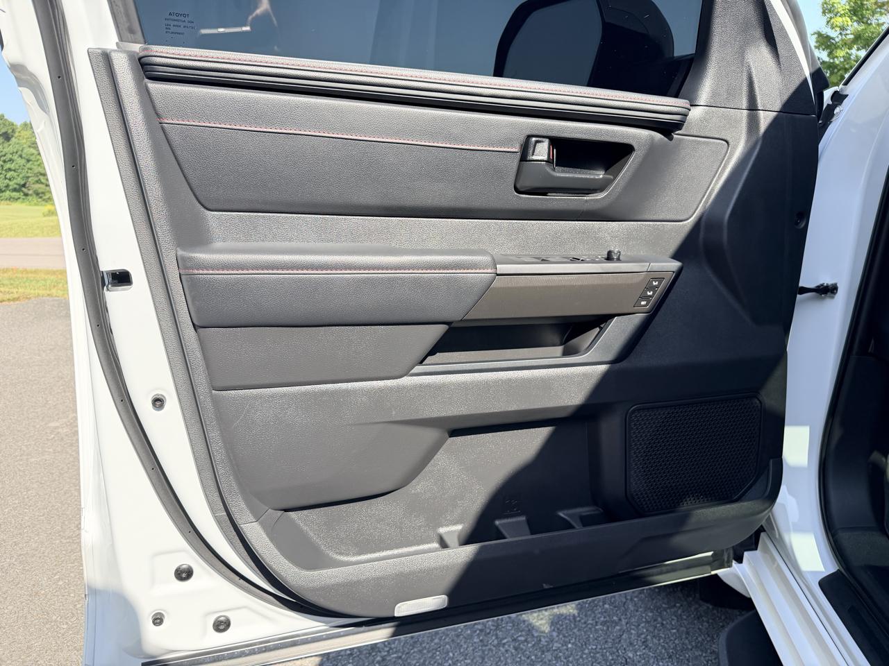 Toyota Sequoia TRD Pro 4D SUV 4WD 2025