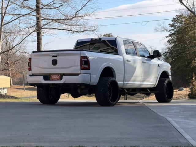 RAM 2500 Laramie 4x4 Crew Cab 6'4" Box 2021