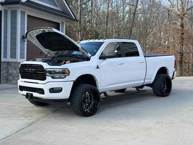 RAM 2500 Laramie 4x4 Crew Cab 6'4" Box 2021