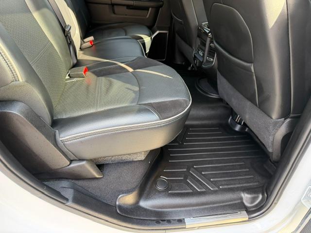 RAM 2500 Laramie 4x4 Crew Cab 6'4" Box 2021