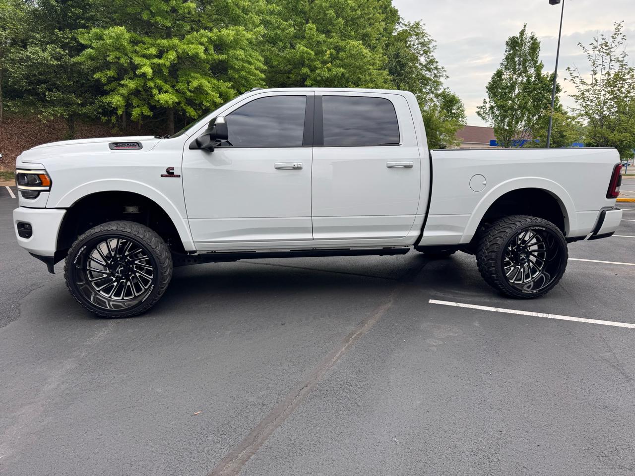 RAM 2500 Laramie 4x4 Crew Cab 6'4" Box 2021