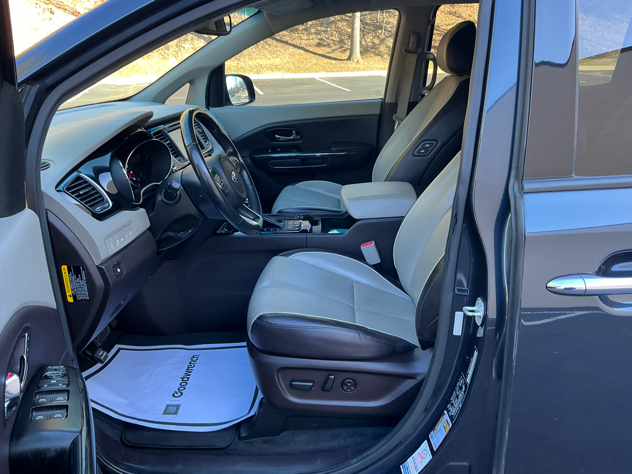 Kia Sedona SX-L FWD 2017