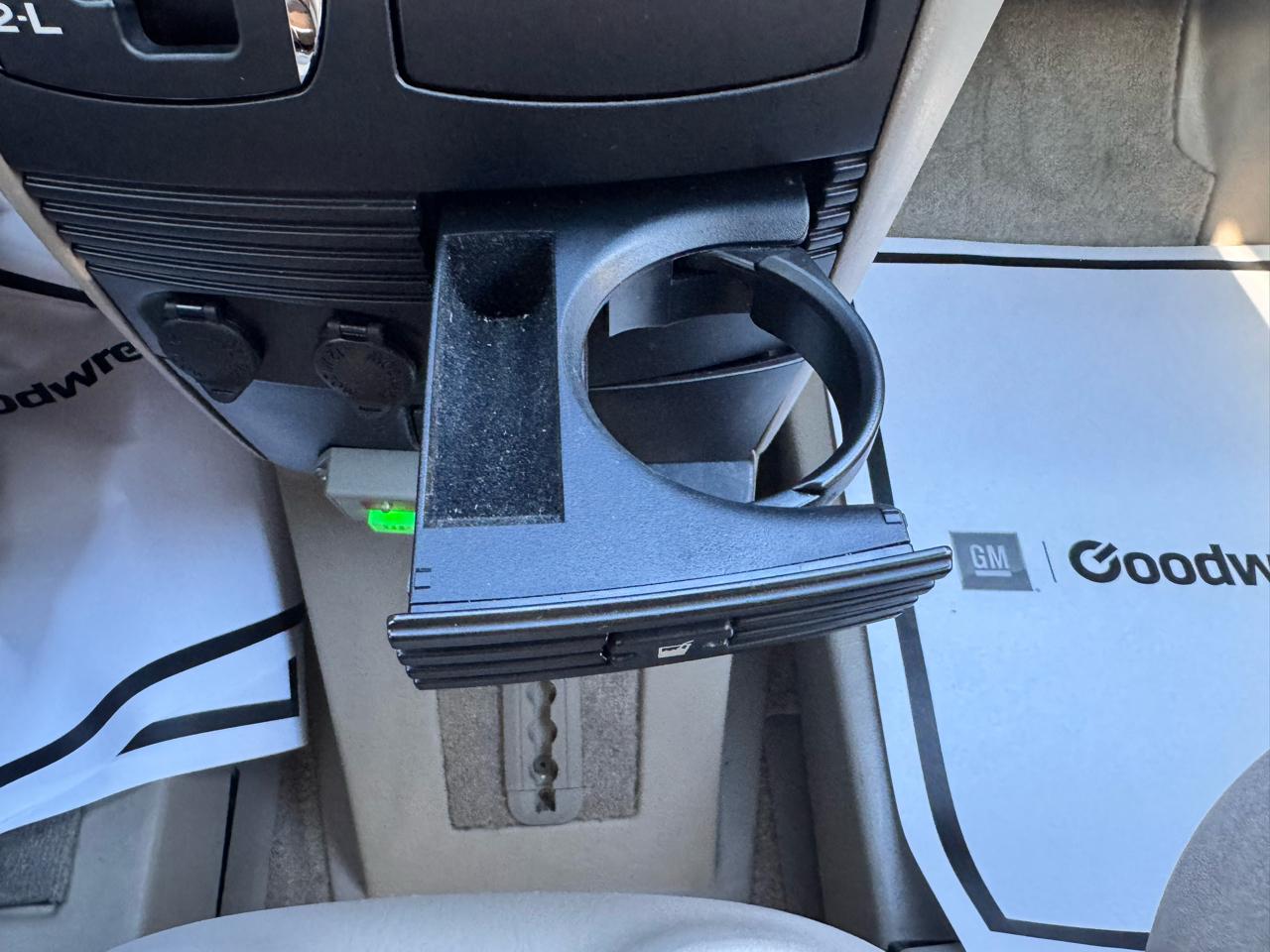 Toyota Sienna LE Mobility FWD 7-Passenger Mobility (Natl) 2006