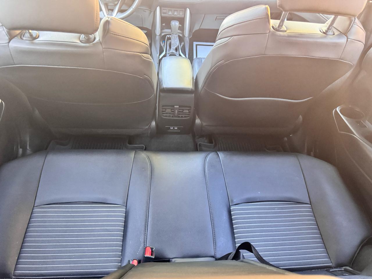 Toyota Corolla Cross Hybrid S 4WD (Natl) 2024