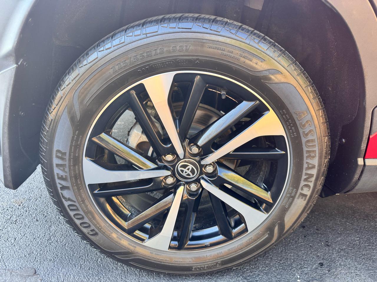 Toyota Corolla Cross Hybrid S 4WD (Natl) 2024