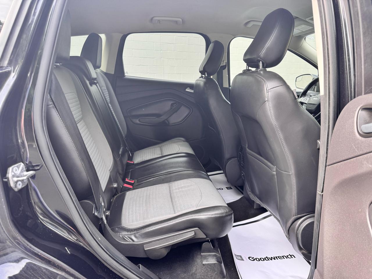 Ford Escape SE FWD 2019