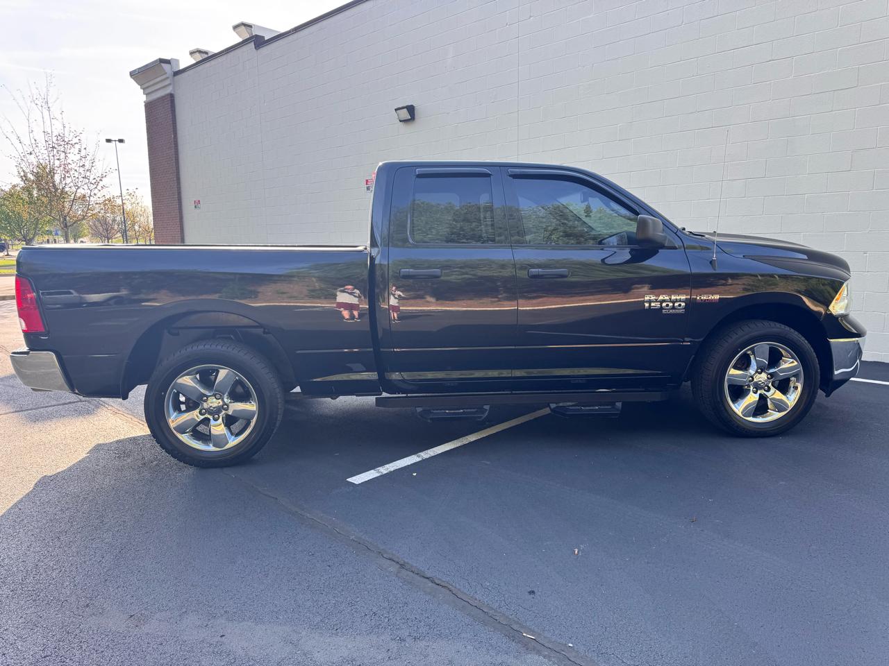 RAM 1500 Classic ST 4x4 Quad Cab 6'4" Box 2019