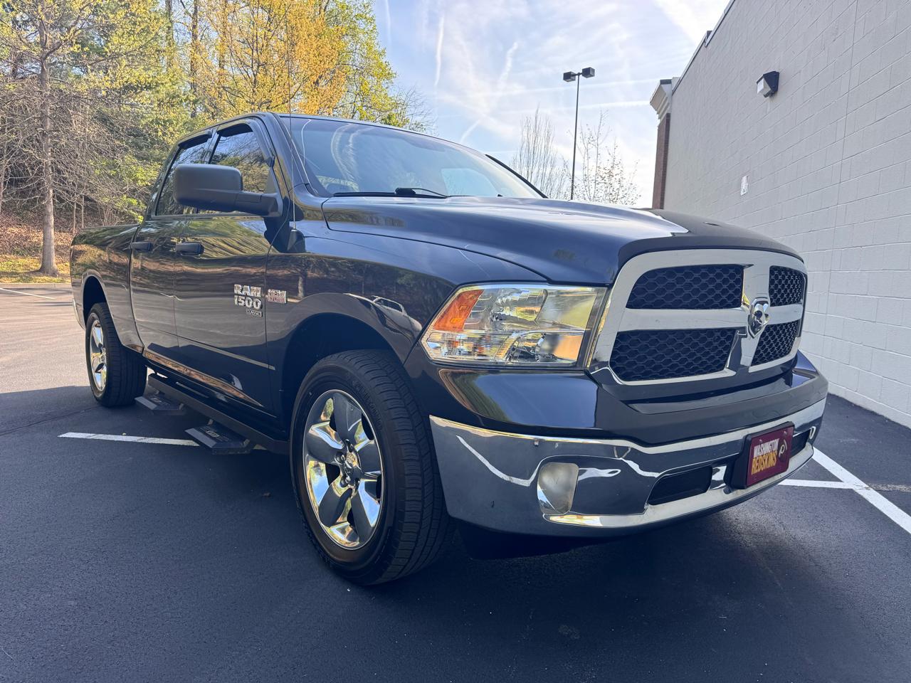 RAM 1500 Classic ST 4x4 Quad Cab 6'4" Box 2019