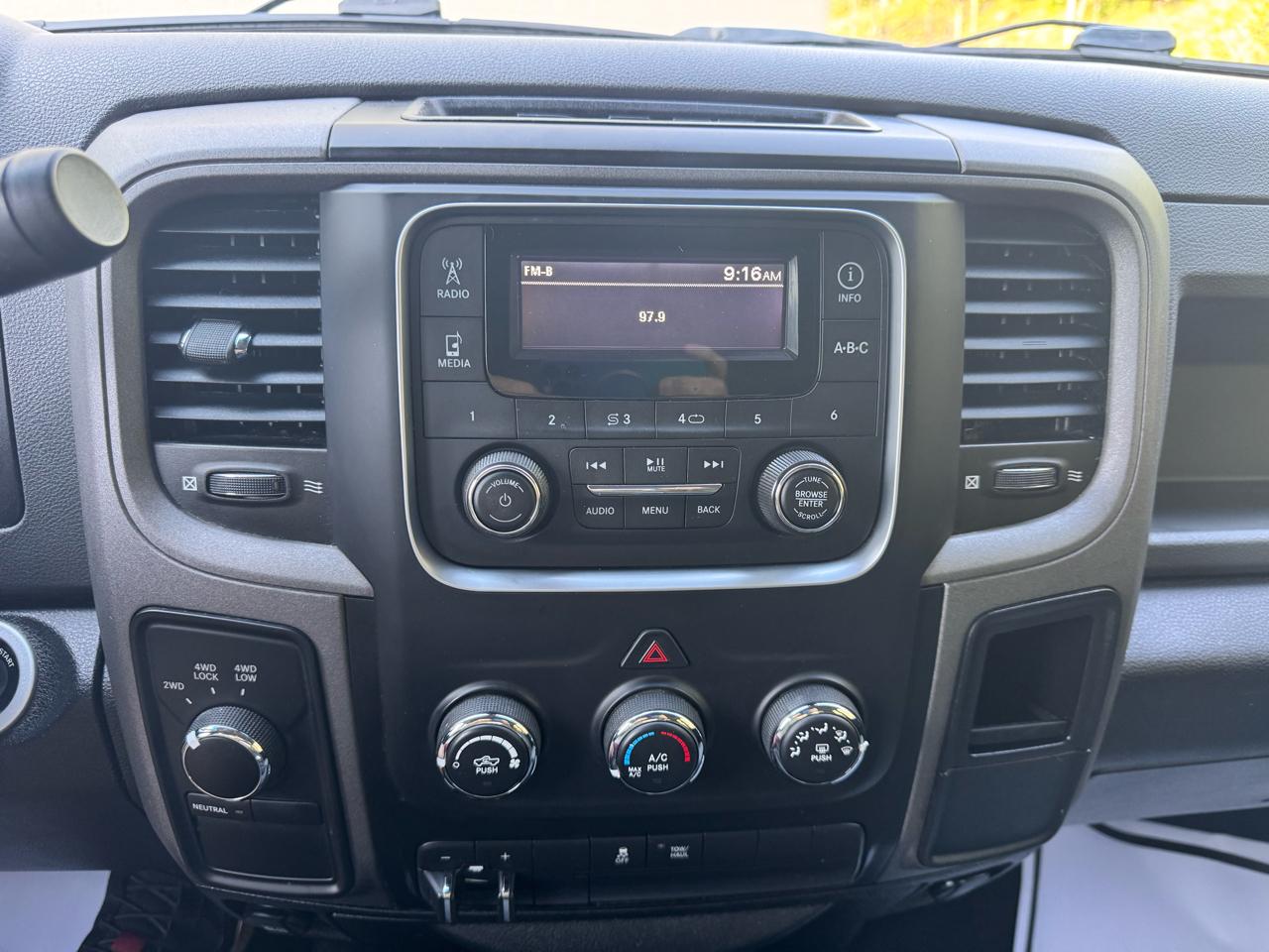 RAM 1500 Classic ST 4x4 Quad Cab 6'4" Box 2019