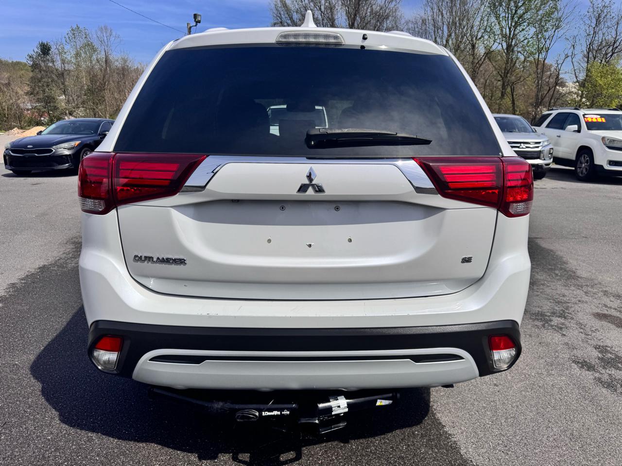 Mitsubishi Outlander SE FWD 2020