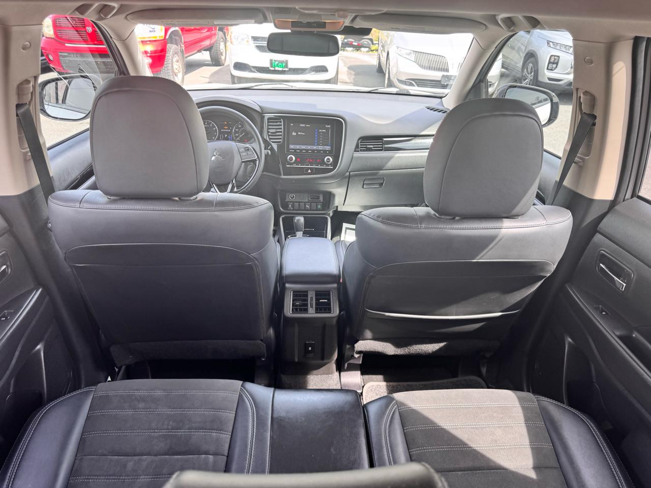 Mitsubishi Outlander SE FWD 2020