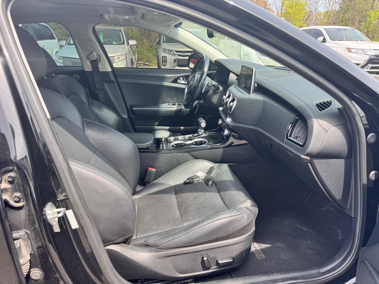 Kia Stinger Premium AWD 2018