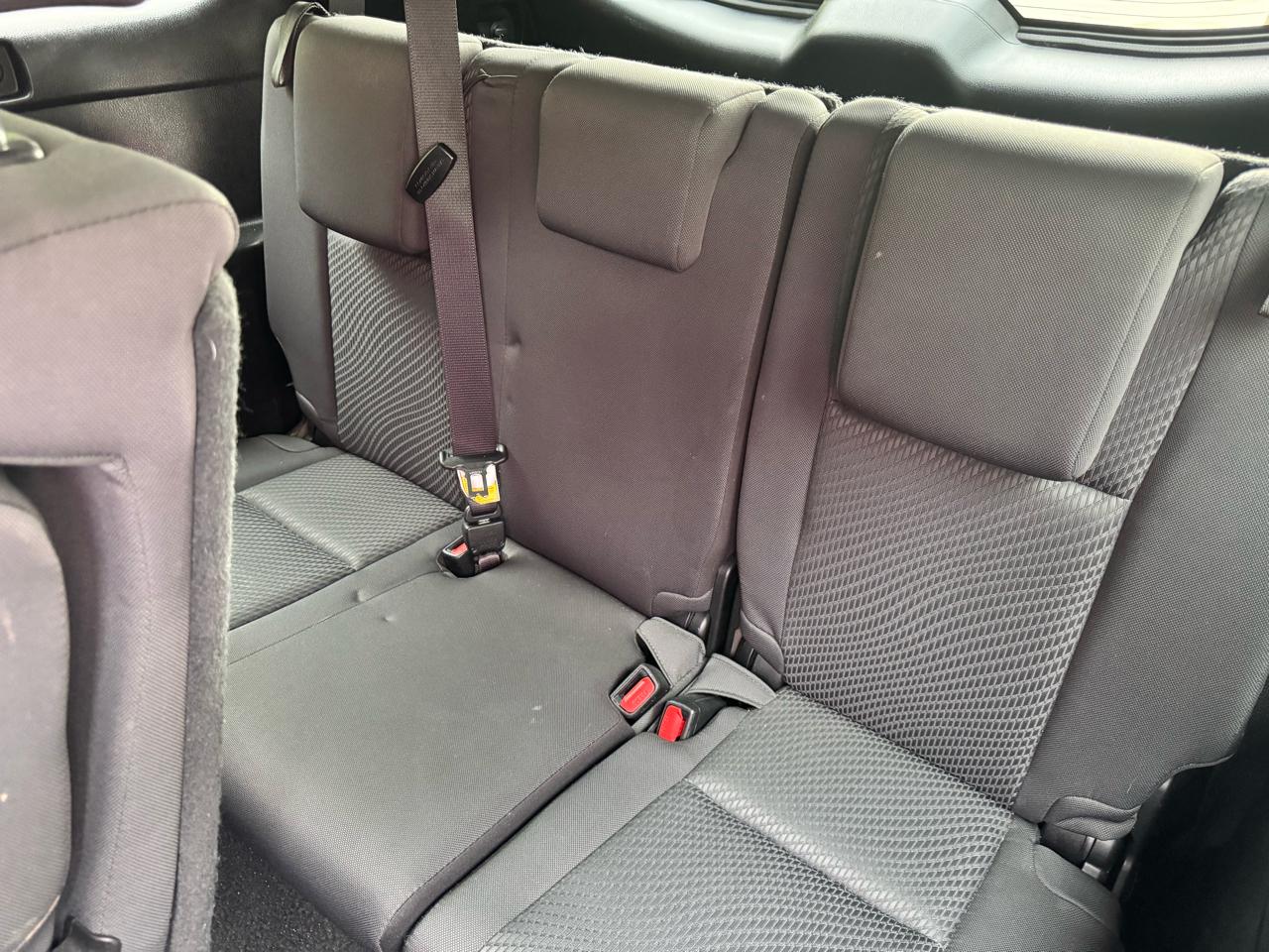 Toyota Highlander LE V6 AWD (Natl) 2019