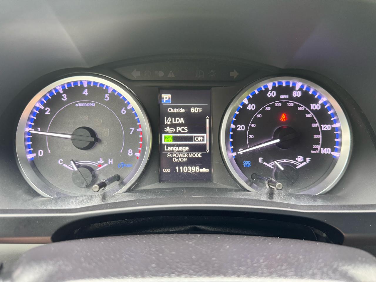 Toyota Highlander LE V6 AWD (Natl) 2019