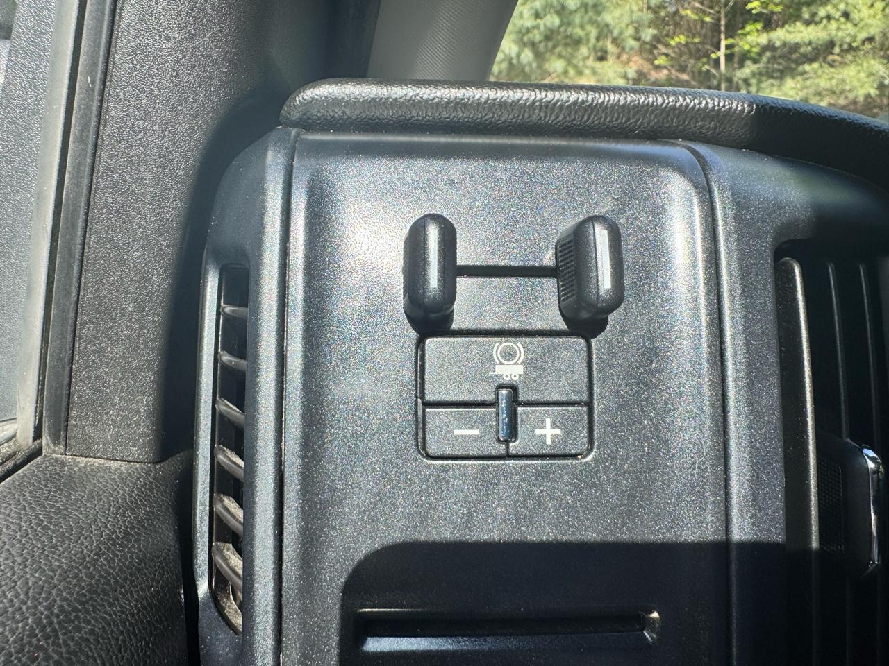 Chevrolet Silverado 2500HD 4WD Double Cab 158.1" Work Truck 2018