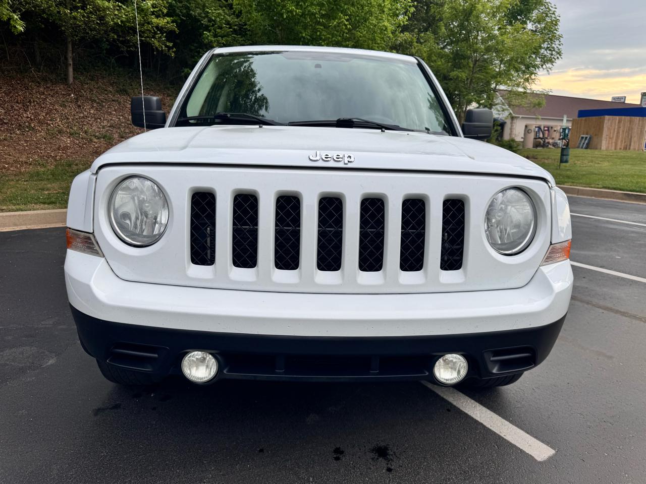 Jeep Patriot FWD 4dr Sport 2014