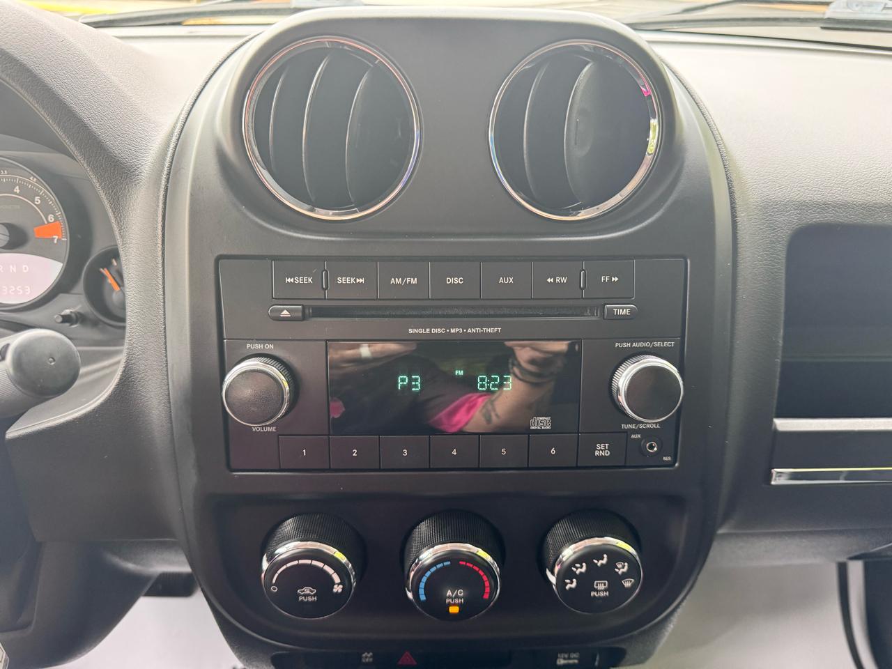 Jeep Patriot FWD 4dr Sport 2014