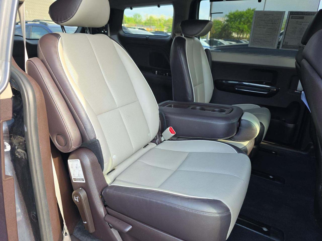 Kia Sedona 4dr Wgn SX-L 2016