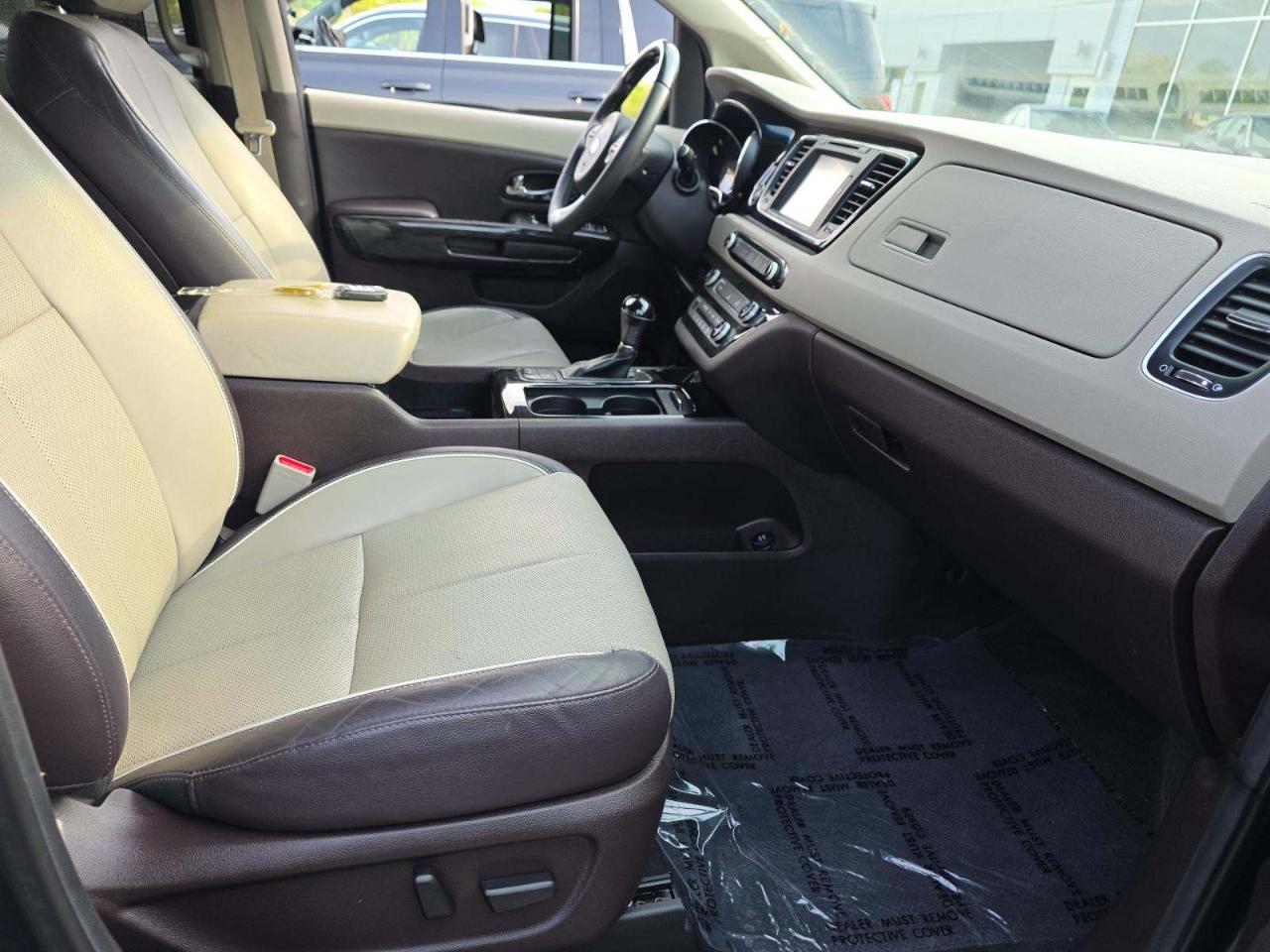 Kia Sedona 4dr Wgn SX-L 2016