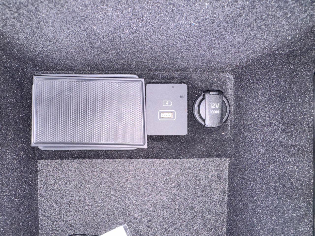 Kia Sedona 4dr Wgn SX-L 2016