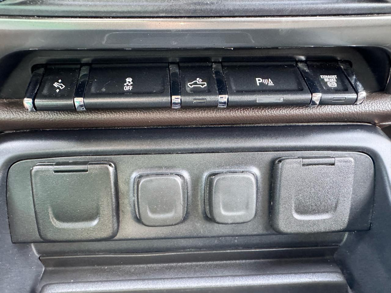 Chevrolet Silverado 2500HD 4WD Crew Cab 153.7" LTZ 2019