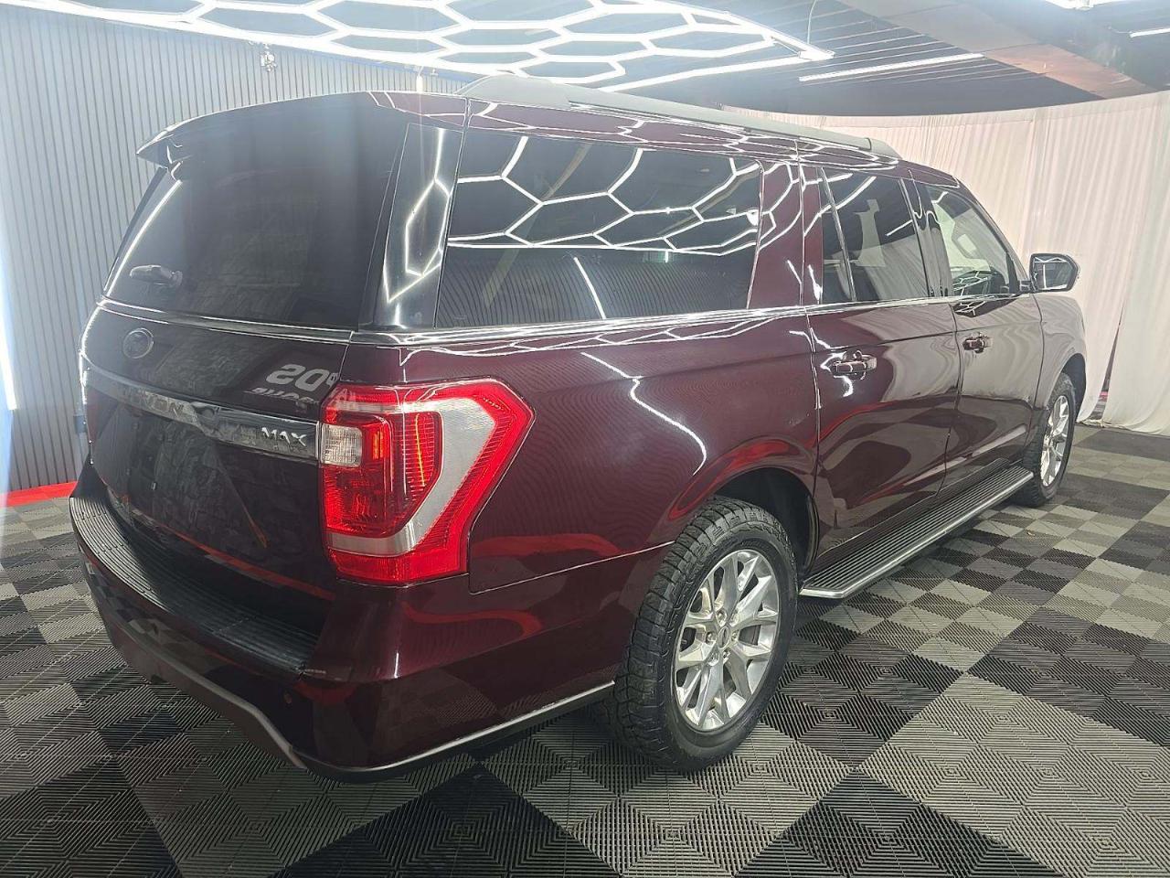 Ford Expedition Max XLT 4x2 2021